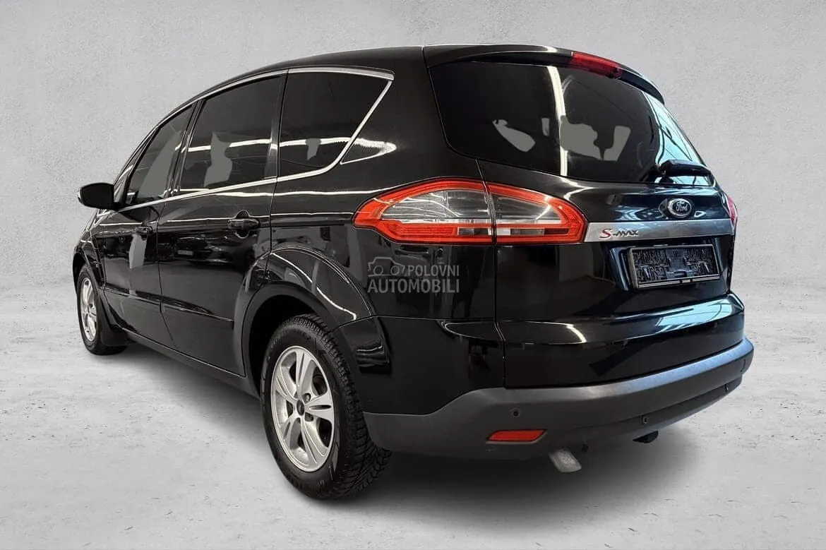 Ford S-Max 2013 photo 2