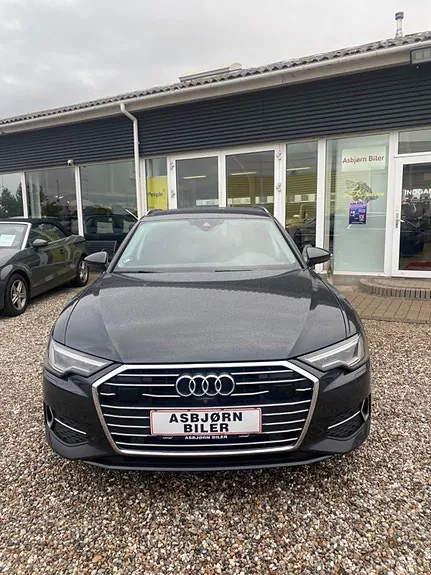 Audi A6 2022 photo 2