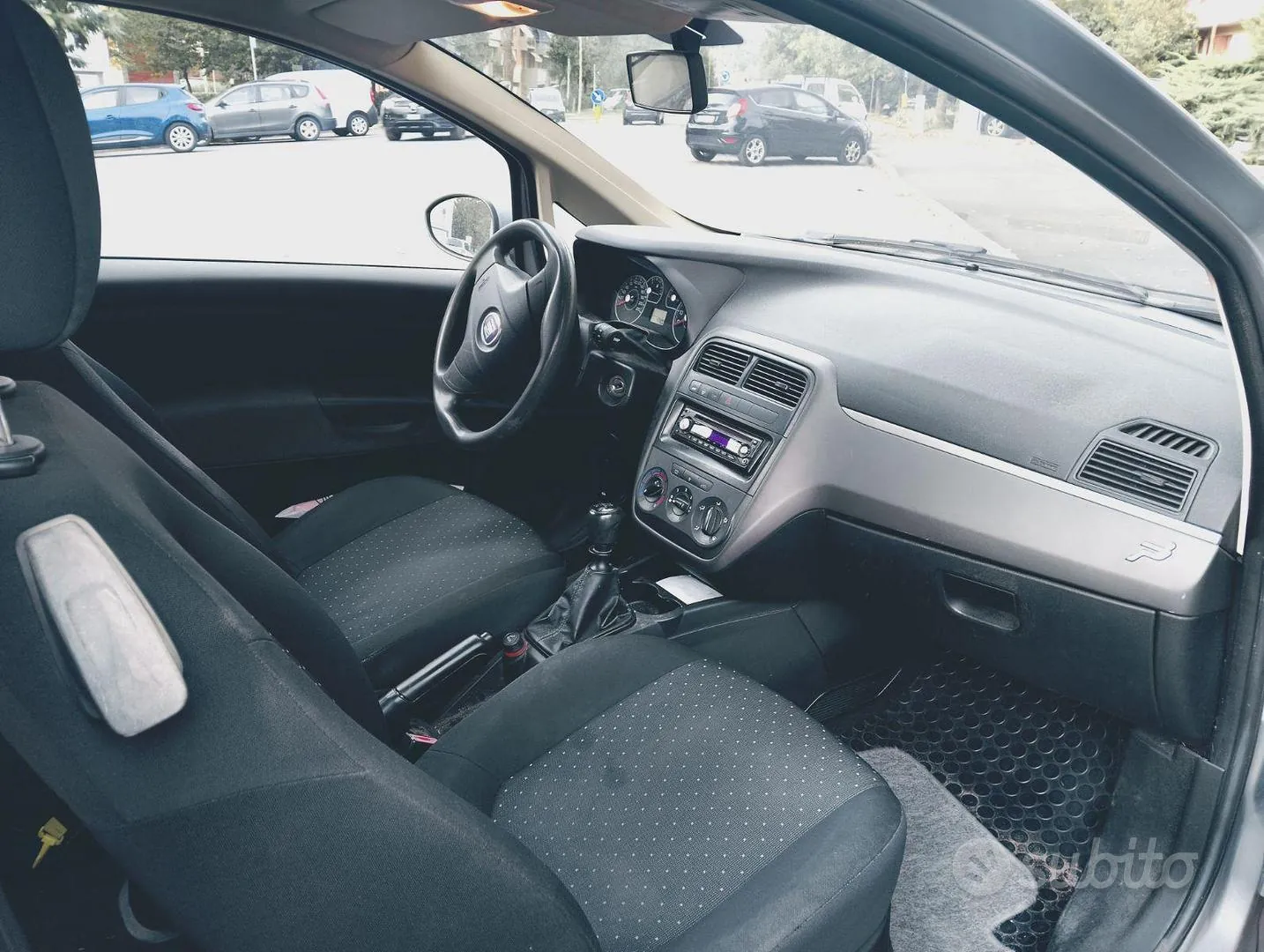 Fiat Punto 2007 photo 4