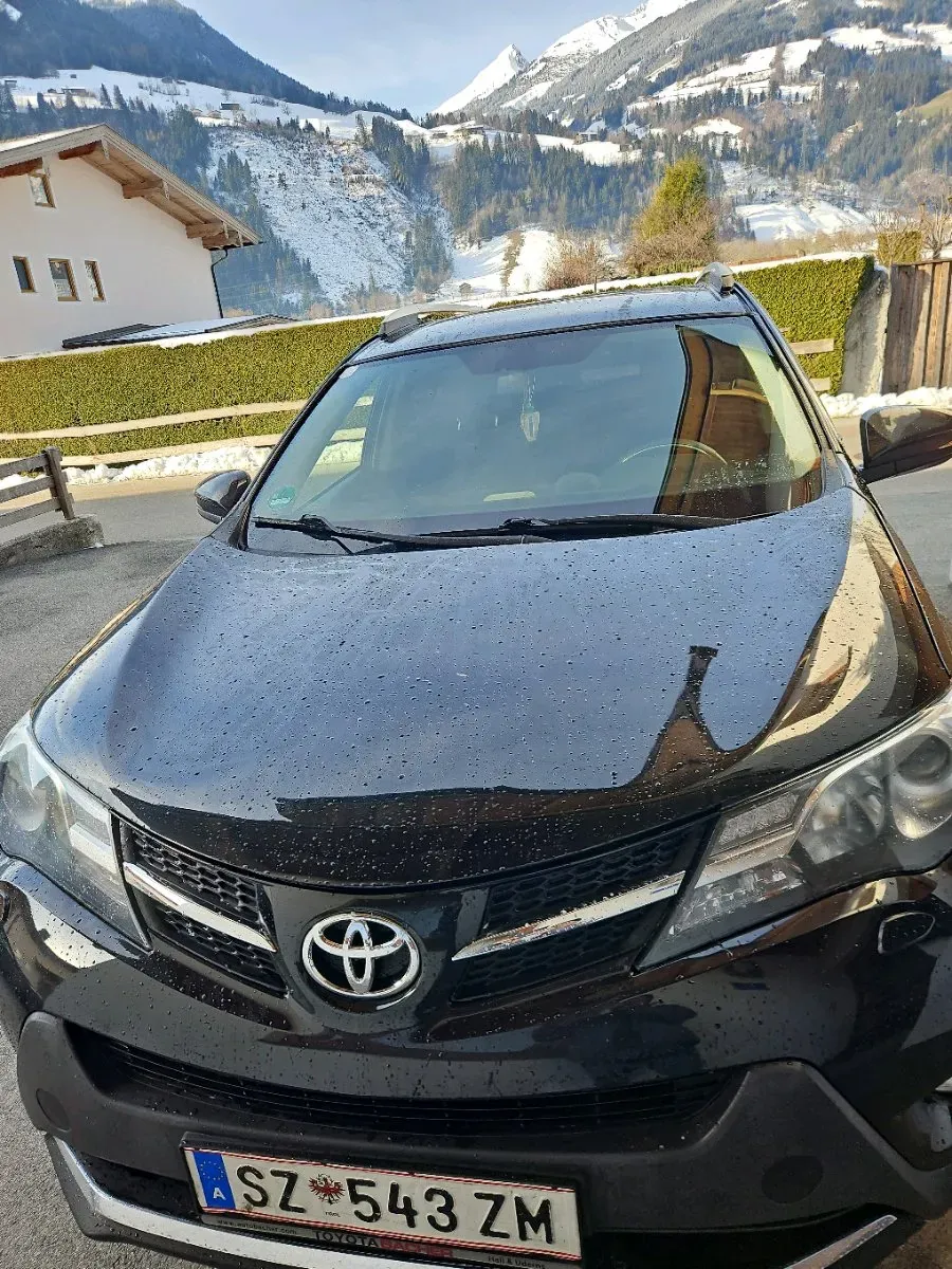 Toyota Rav4 2014 photo 2