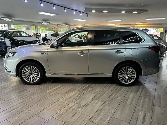 Mitsubishi Outlander 2020 photo 3