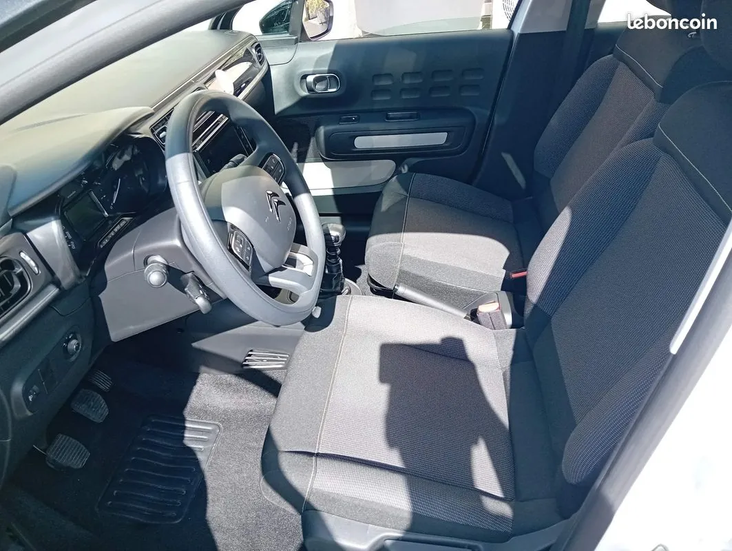 Citroen C3 2024 photo 3