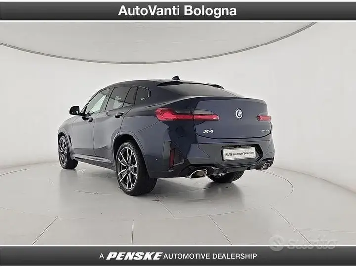 BMW X4 2022 photo 4