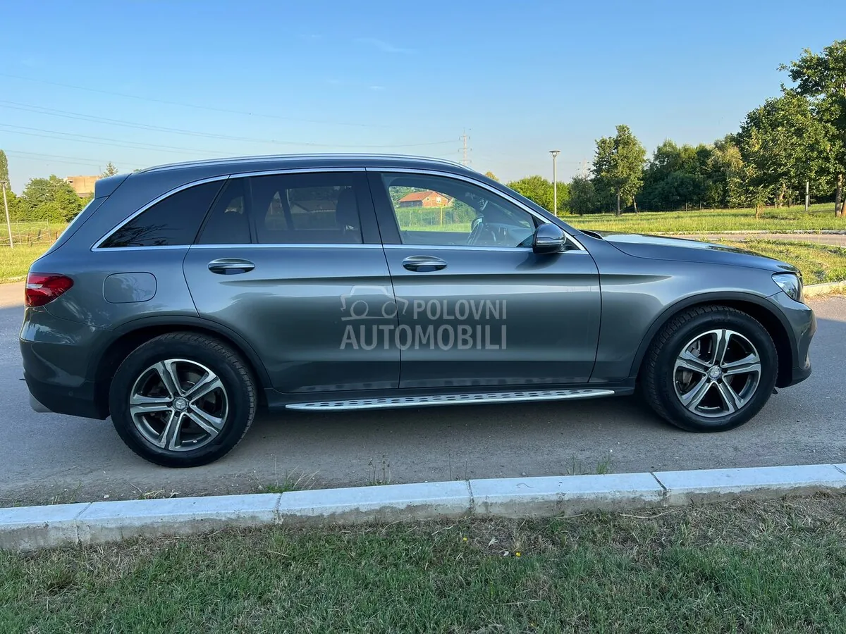 Mercedes-Benz Glc 2016 photo 2