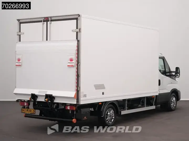 Iveco Daily 2024 photo 2