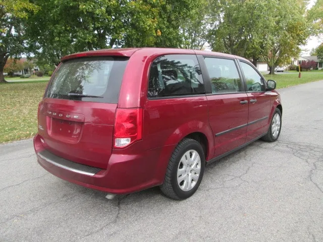 Dodge Grand Caravan 2016 photo 2
