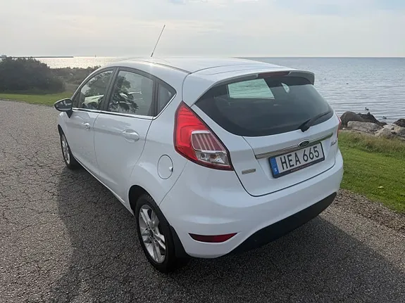 Ford Fiesta 2016 photo 3