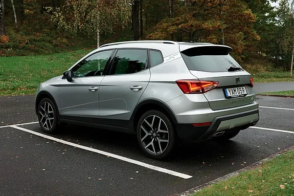 Seat Arona 2018 photo 2