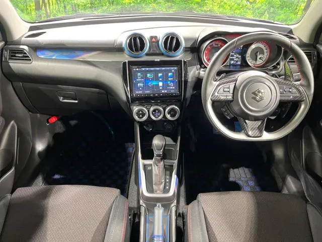 Suzuki Swift Sport 2025 photo 2