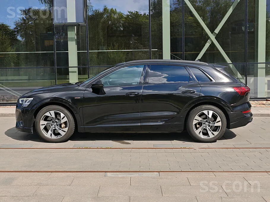 Audi E-Tron 2020 photo 3