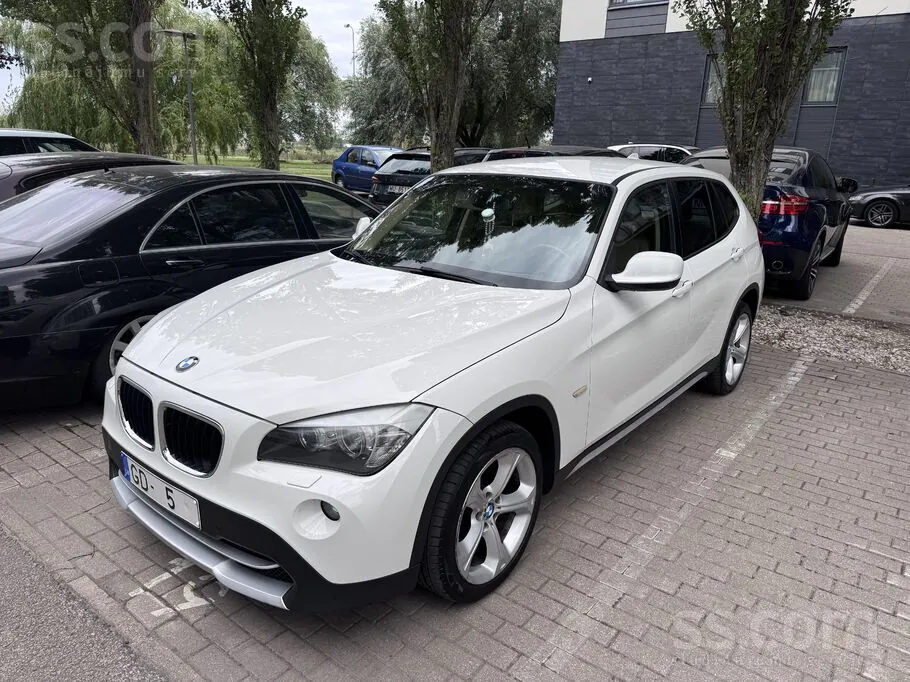 BMW X1