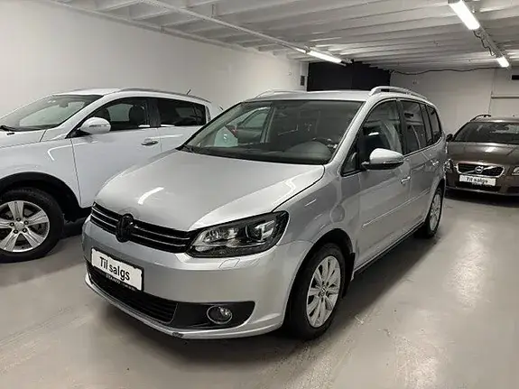 Volkswagen Touran 2012 photo 5