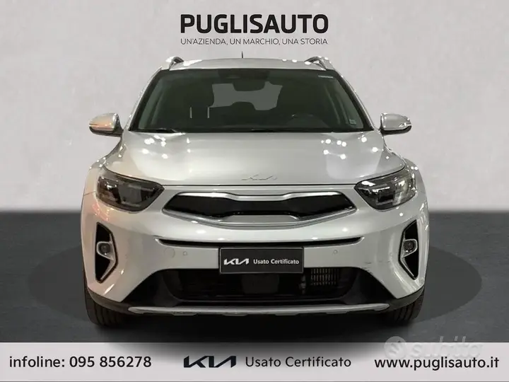Kia Stonic 2024 photo 2