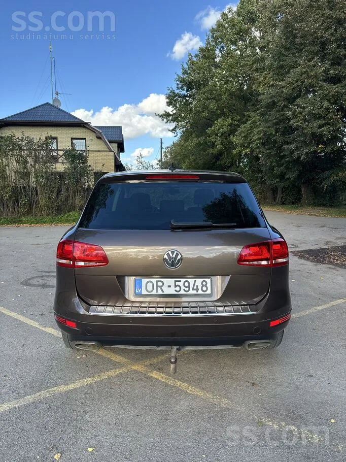 Volkswagen Touareg 2012 photo 4