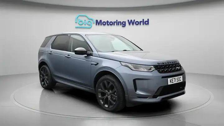Land Rover Discovery Sport 2021 photo 2