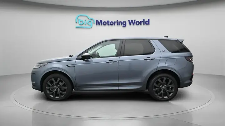 Land Rover Discovery Sport 2021 photo 5