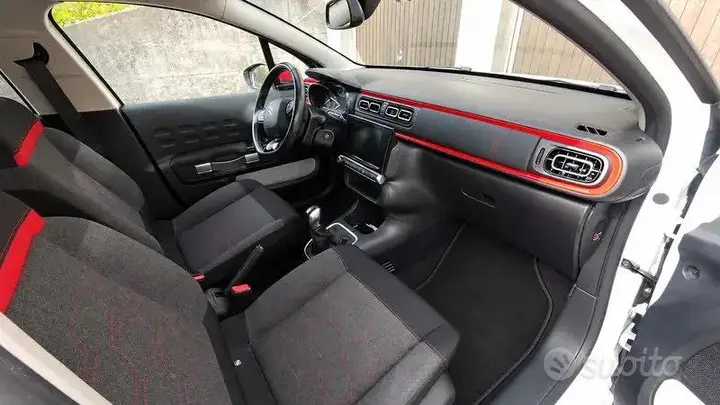 Citroen C3 2018 photo 2