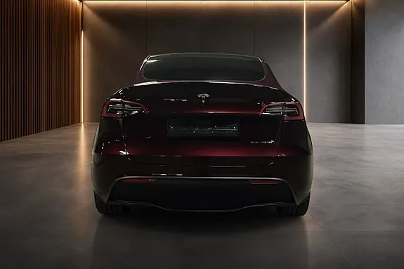 Tesla Model Y 2024 photo 4