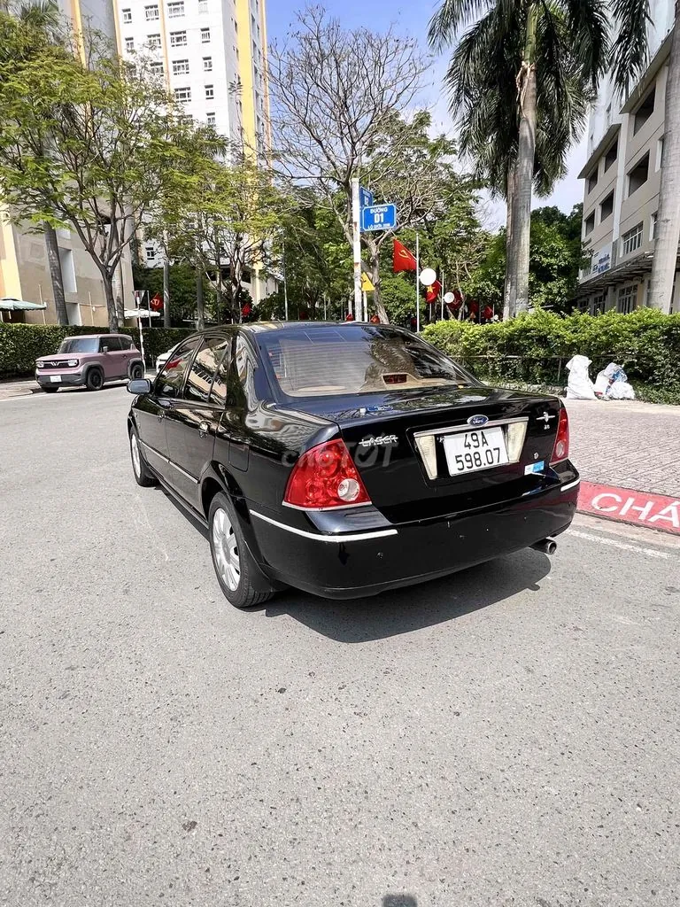 Ford Laser 2004 photo 5