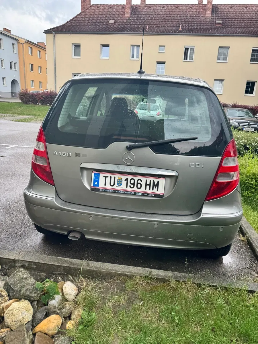 Mercedes-Benz A-Class 2006 photo 2
