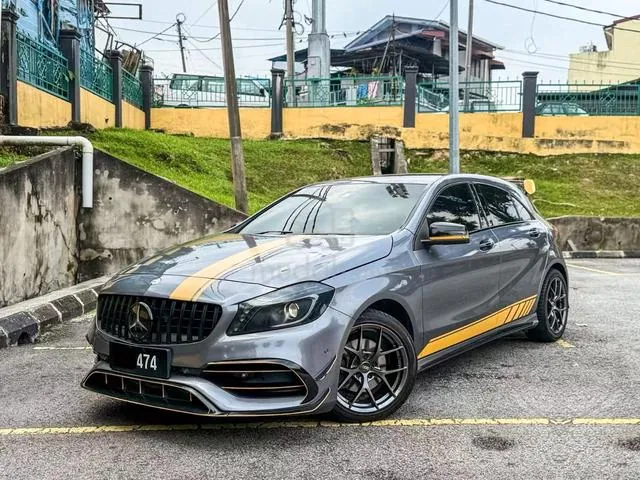 Mercedes-Benz A180