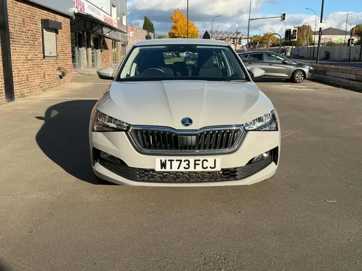 Skoda Scala 2023 photo 2