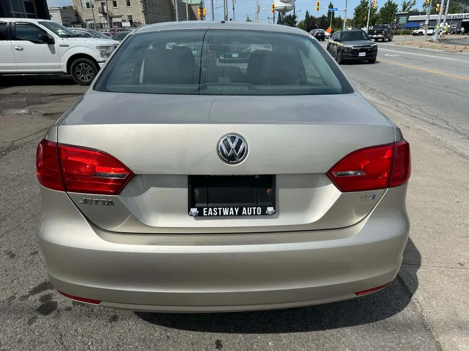 Volkswagen Jetta 2014 photo 5