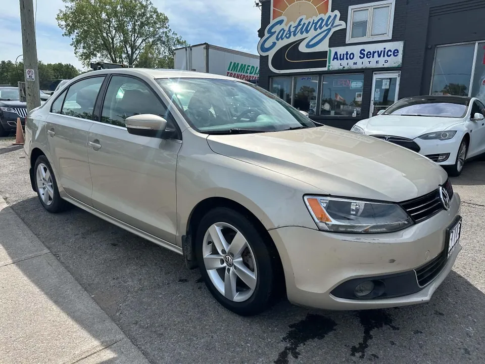 Volkswagen Jetta 2014 photo 2