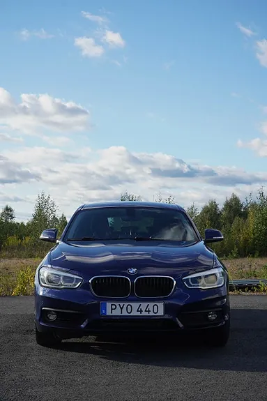BMW 118I 2017 photo 2