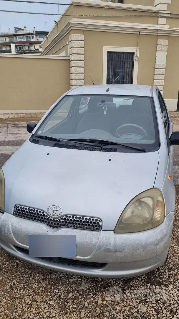 Toyota Yaris 2003 photo 3