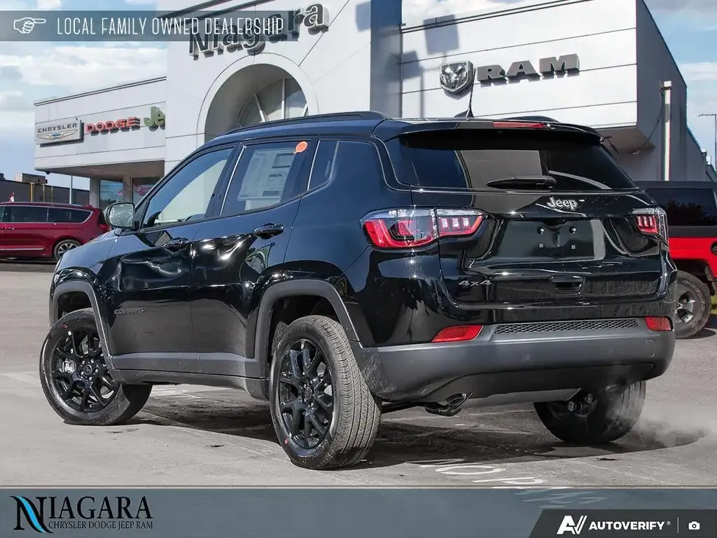Jeep Compass 2026 photo 4