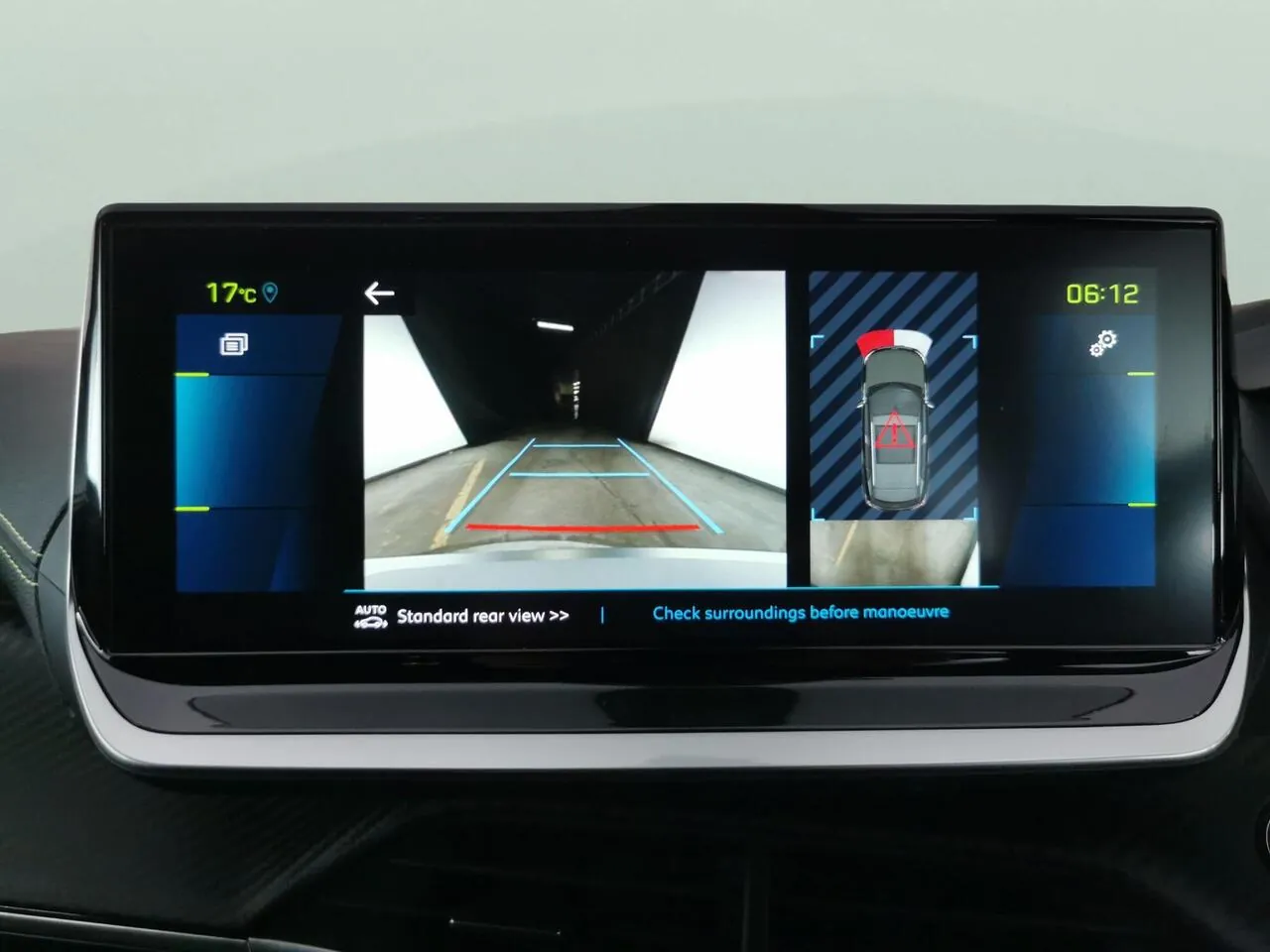 Peugeot E-2008 2023 photo 5