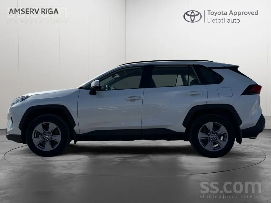 Toyota Rav4 2022 photo 3