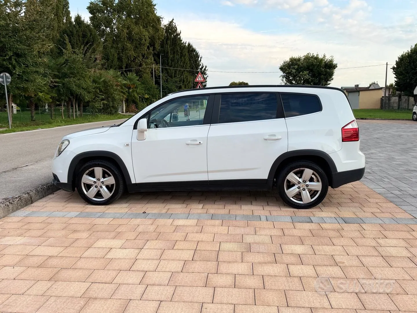 Chevrolet Orlando 2013 photo 4
