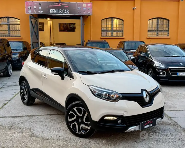 Renault Captur 2016 photo 2