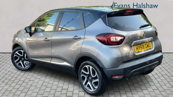 Renault Captur 2018 photo 2