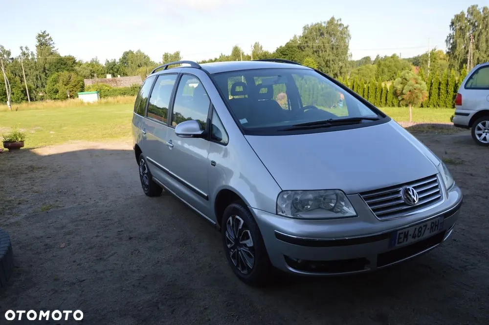 Volkswagen Sharan 2004 photo 3