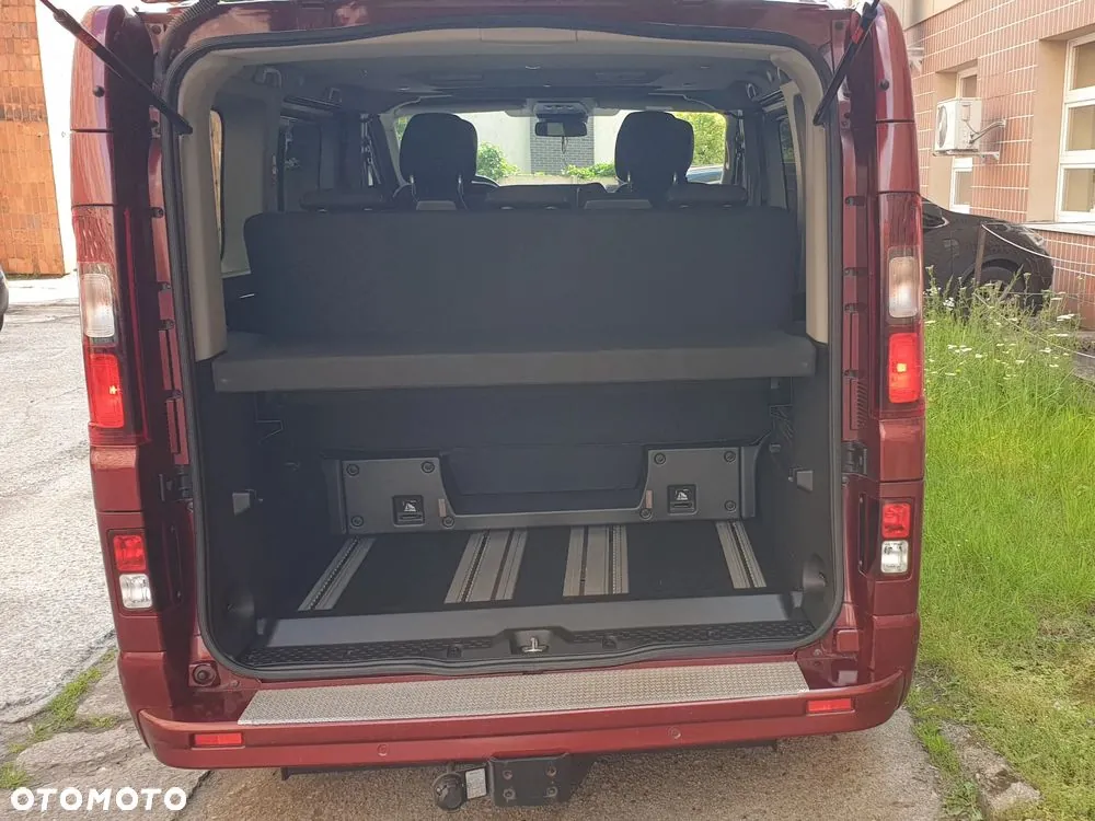 Renault Trafic 2023 photo 4
