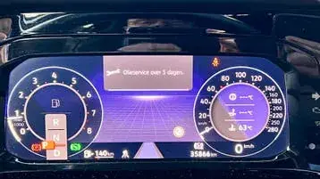 Volkswagen Golf 2023 photo 3