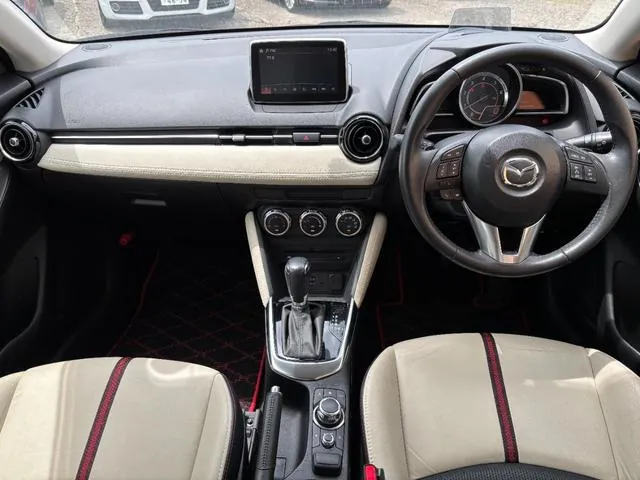 Mazda Demio 2015 photo 4