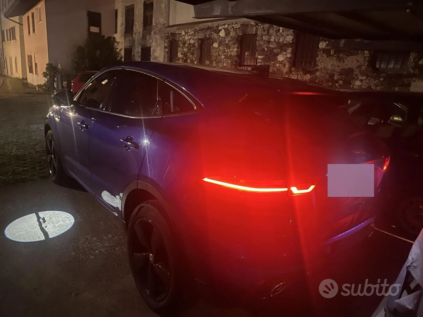 Jaguar E-Pace 2020 photo 4