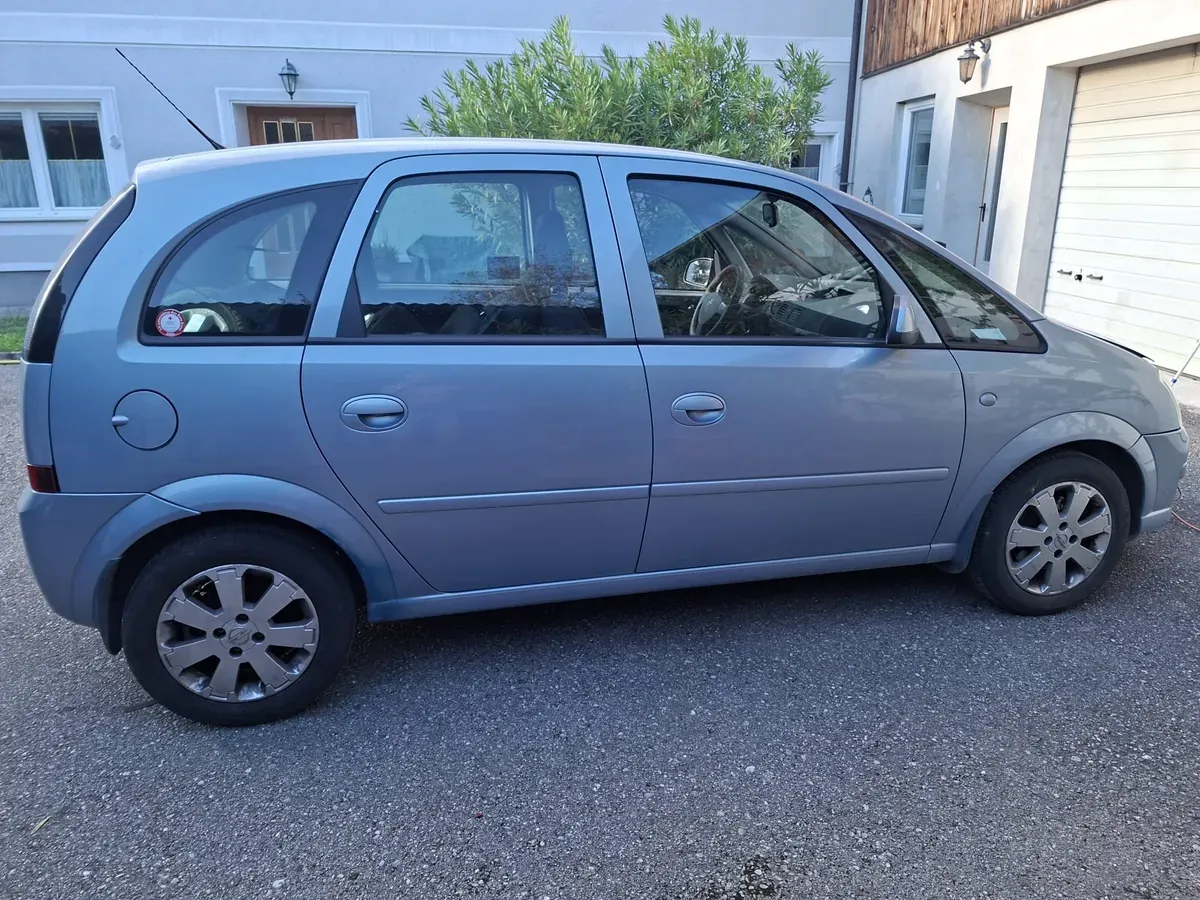 Opel Meriva 2009 photo 2