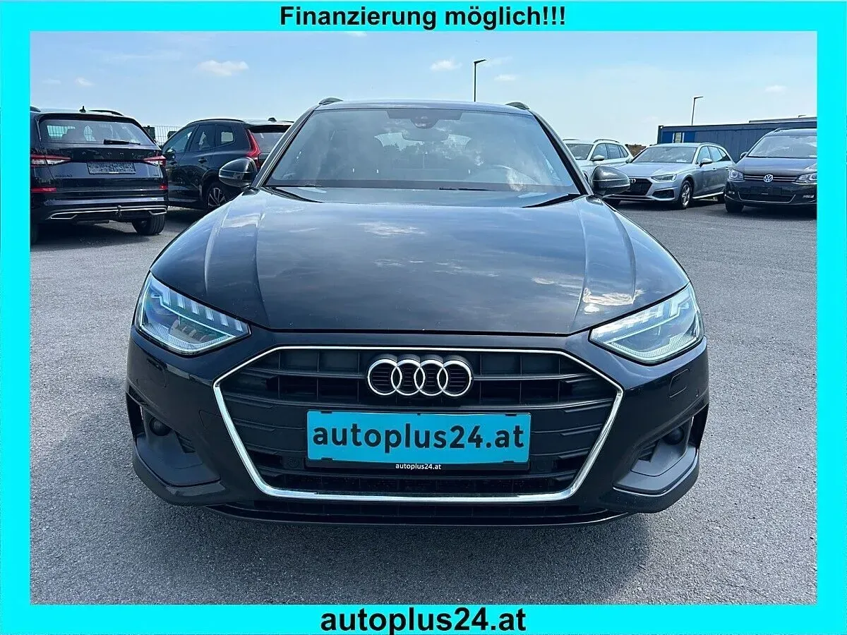 Audi A4 2022 photo 2
