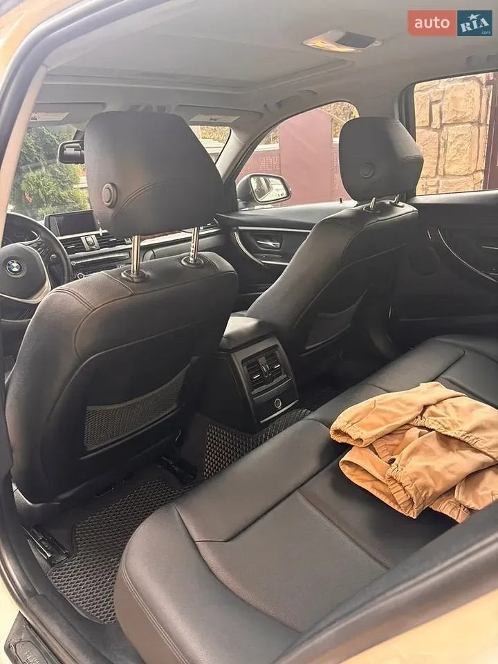 BMW 3 Series 2014 photo 5