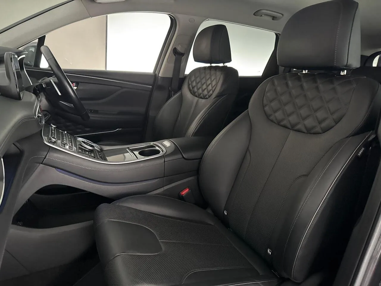Hyundai Santa Fe 2023 photo 4