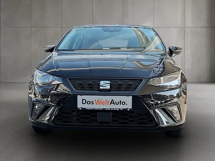 Seat Ibiza 2022 photo 2