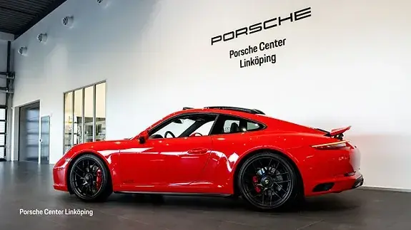 Porsche 911 Carrera 4 Gts 2017 photo 4