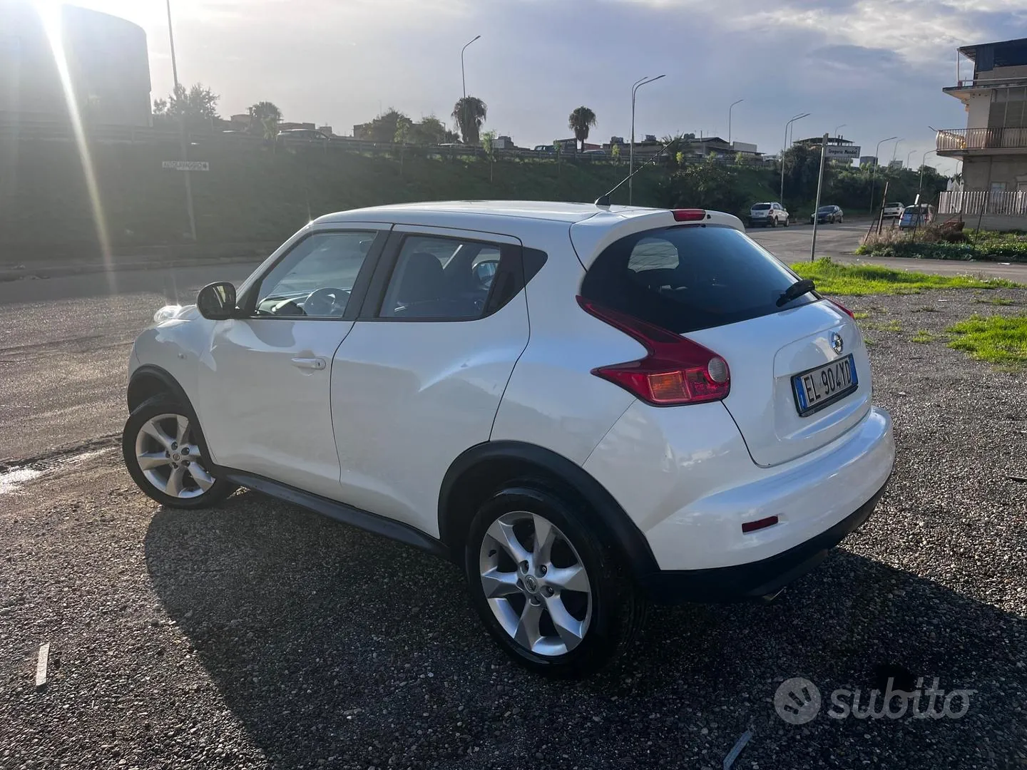 Nissan Juke 2012 photo 3