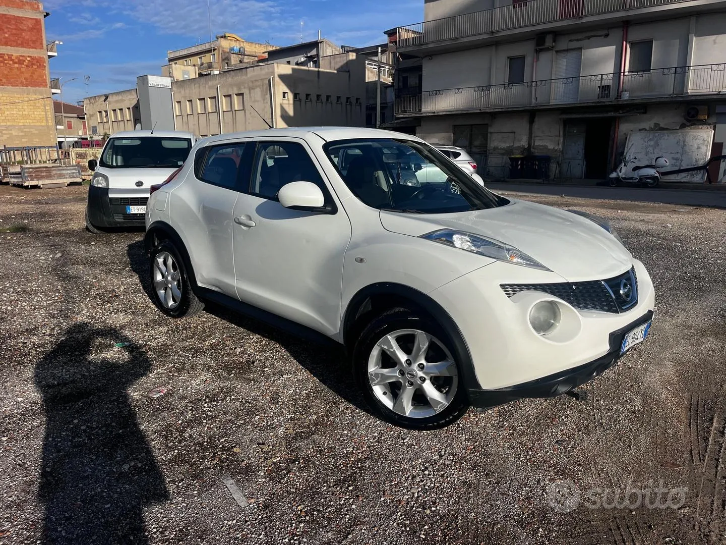 Nissan Juke 2012 photo 4