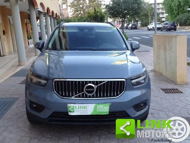 Volvo Xc40 2020 photo 2
